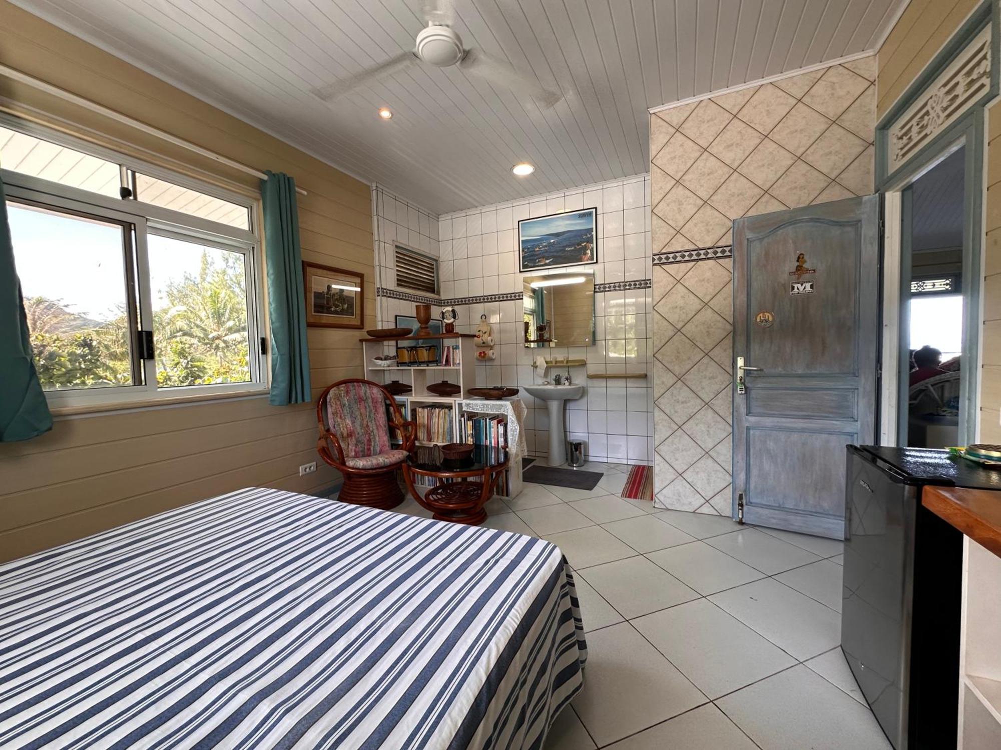 Meri Lodge Huahine « Room Of Marta » Fare Kültér fotó